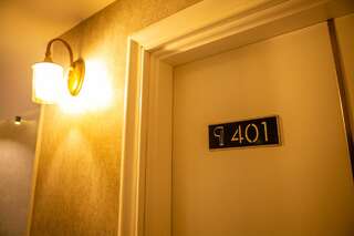 Отель Parkway Inn Hotel & Spa Баку Семейный номер с балконом-2